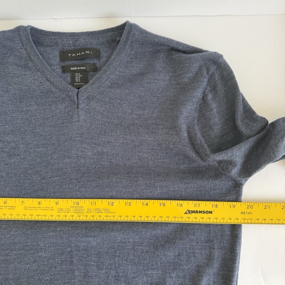 Tahari Merino Wool Sweater Mens MED Blue Preppy V-Neck Pullover Made In Italy - Picture 7 of 8